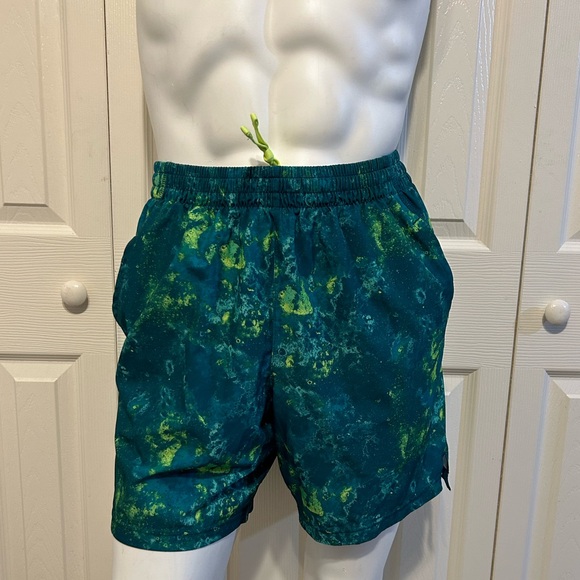 Men’s Athletic Shorts - DSG
Size: Medium, 5-6” inseam. - Picture 4 of 7